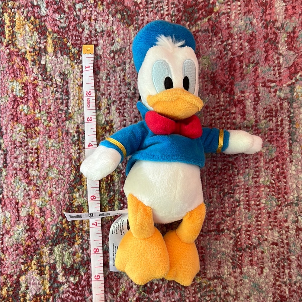 Disney Donald Duck Plush - Picture 3 of 3